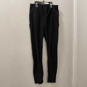 32 Degrees Cool Women's Black Ribbed Leggings with Pockets